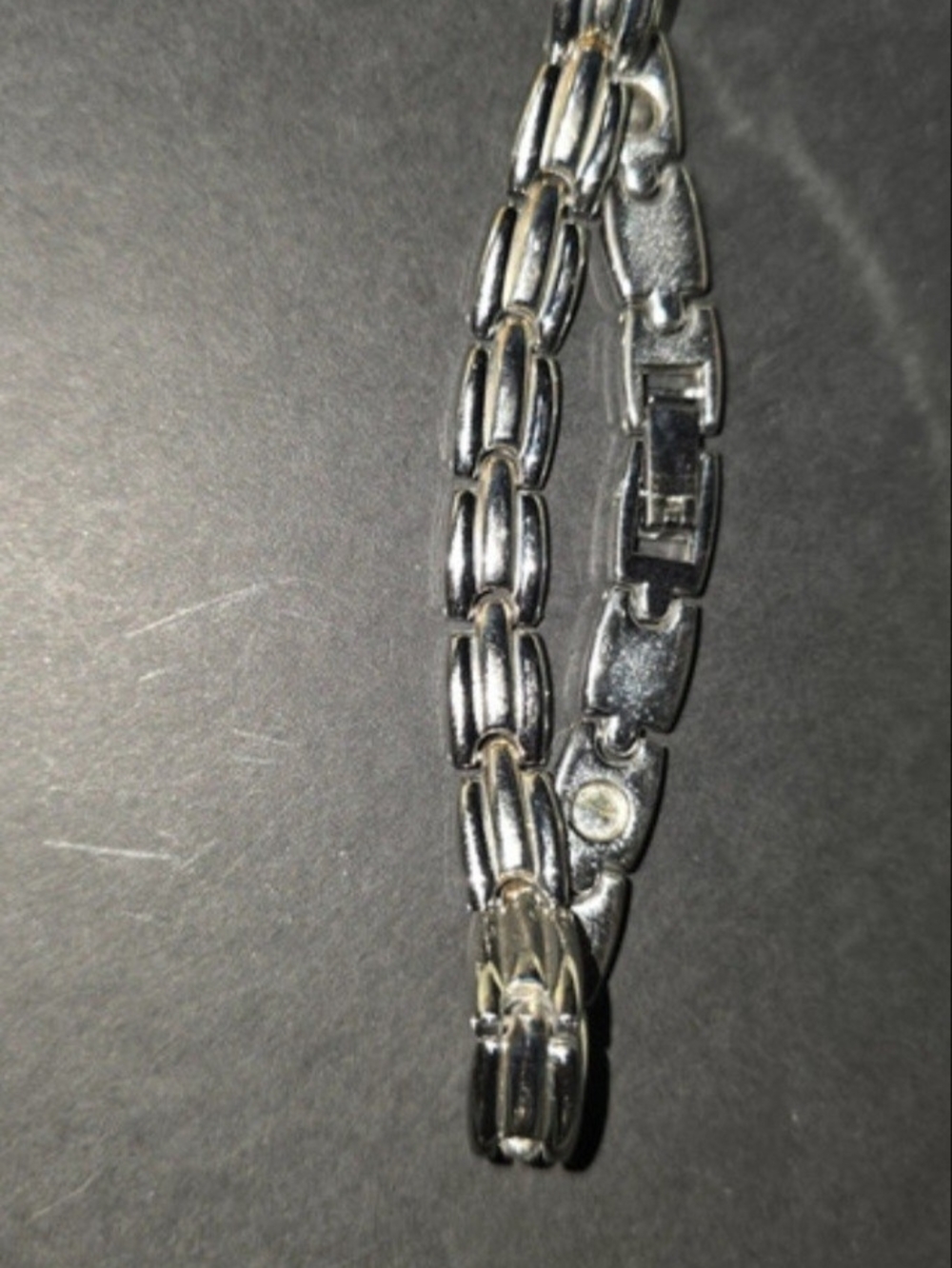Source Unknown Shiny Silver Link Bracelet